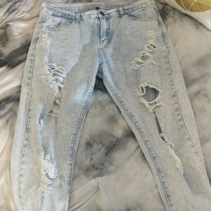 Distressed denim jeans Chille